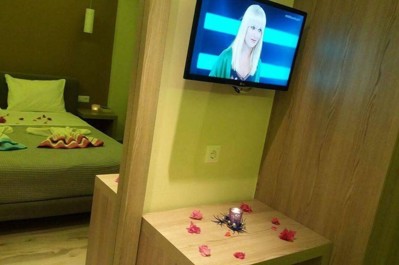 New Luxury Apartments In Плакиас Экстерьер фото